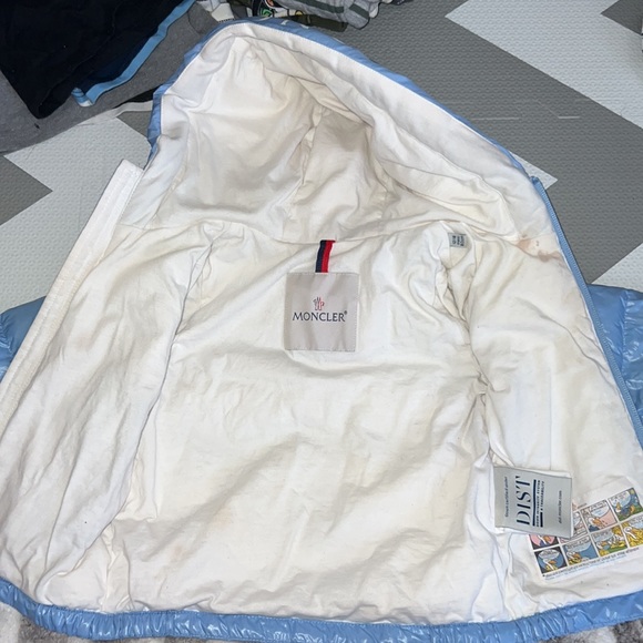 Moncler Coat - Picture 5 of 6